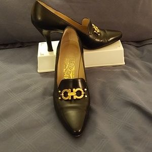 Ferragamo Black Leather Buckle Heels